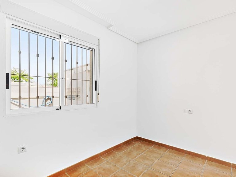 Town House for Sale in Torre De La Horadada, Alicante 30