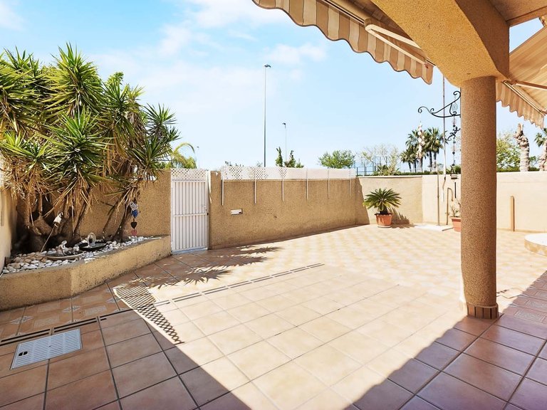 Town House for Sale in Torre De La Horadada, Alicante 6