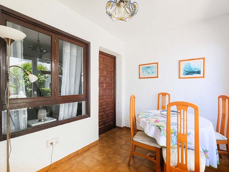 Town House for Sale in Cabo Roig, Alicante 4