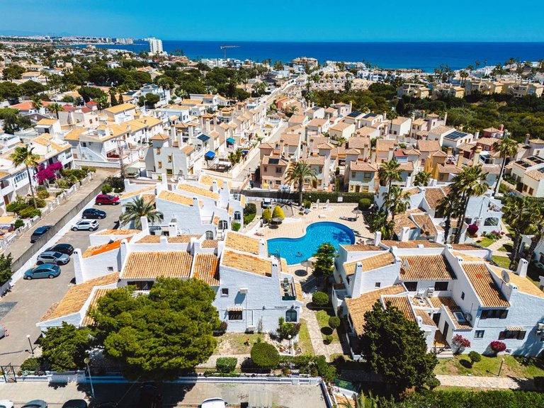 Town House for Sale in Cabo Roig, Alicante 43