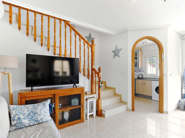 Villa for Sale in Pinar De Campoverde, Alicante 7