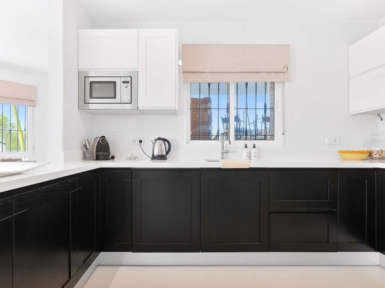 Villa for Sale in Pinar De Campoverde, Alicante 6