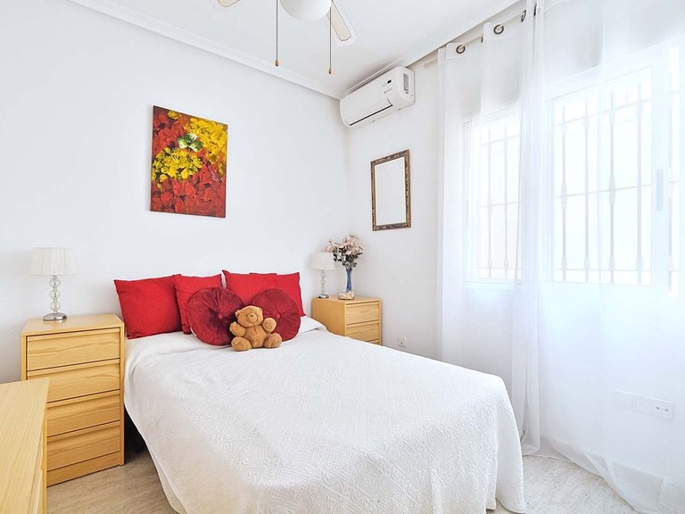 Villa for Sale in Pinar De Campoverde, Alicante 27