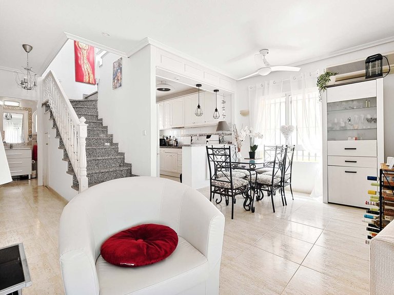 Villa for Sale in Pinar De Campoverde, Alicante 13