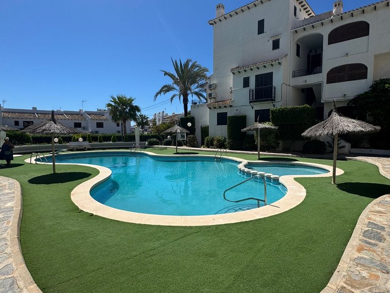 Apartment for Sale in Cabo Roig, Alicante 31
