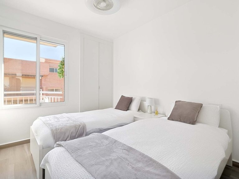 Apartment for Sale in Los Alcazares, Murcia 16