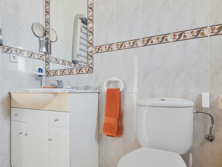Villa for Sale in Pinar De Campoverde, Alicante 28