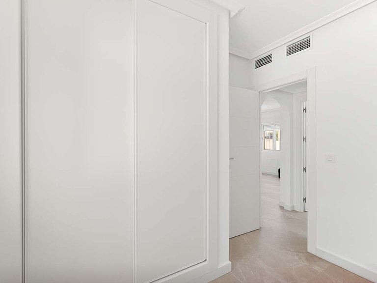 Apartment for Sale in El Mojon, Alicante 17