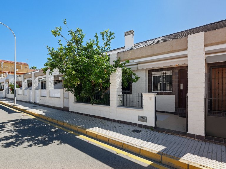 Town House for Sale in Torre De La Horadada, Alicante 6