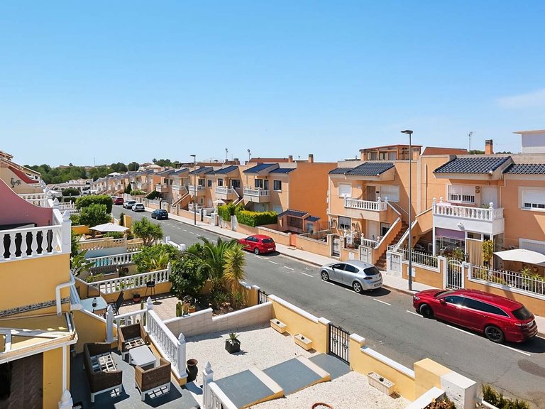 Town House for Sale in Pinar De Campoverde, Alicante 46
