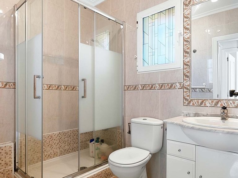 Villa for Sale in Pinar De Campoverde, Alicante 15