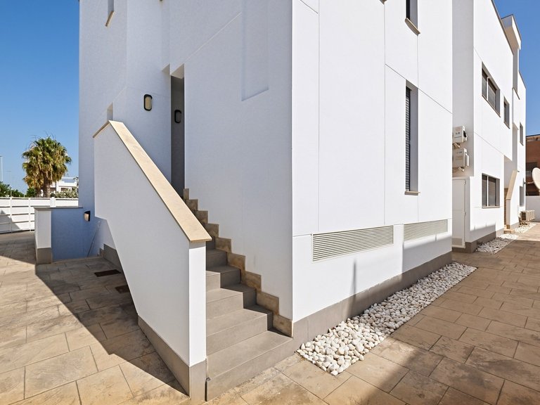 Apartment for Sale in Torre De La Horadada, Alicante 36