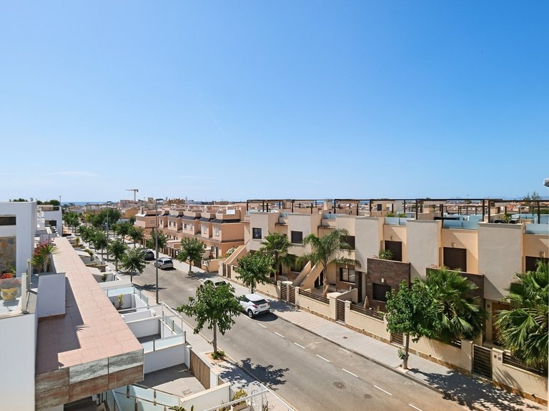 Apartment for Sale in Torre De La Horadada, Alicante 48