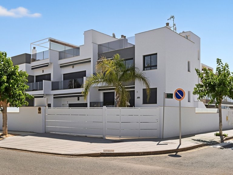 Apartment for Sale in Torre De La Horadada, Alicante 47