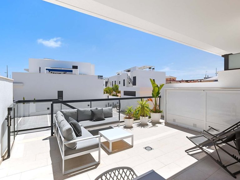Apartment for Sale in El Mojon, Alicante 4