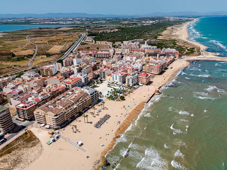 Apartment for Sale in La Mata, Alicante 44