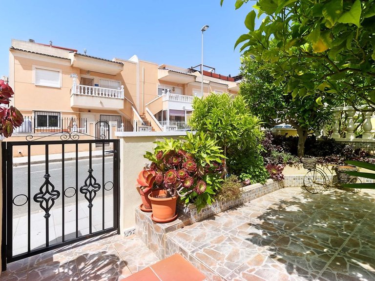 Town House for Sale in Pinar De Campoverde, Alicante 29
