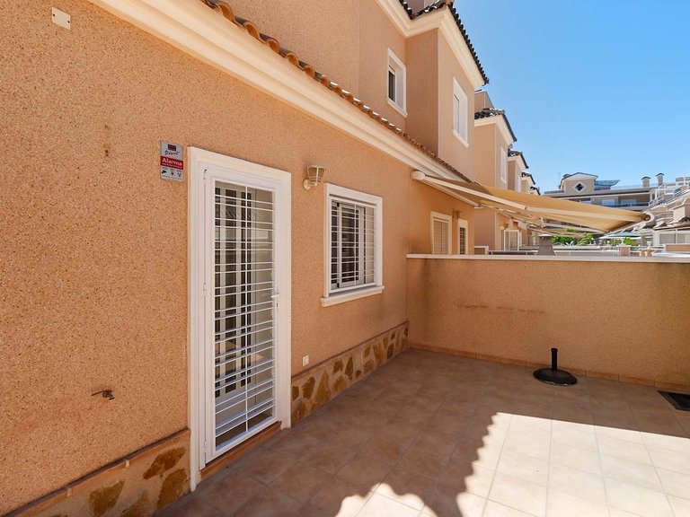 Town House for Sale in Torre De La Horadada, Alicante 12