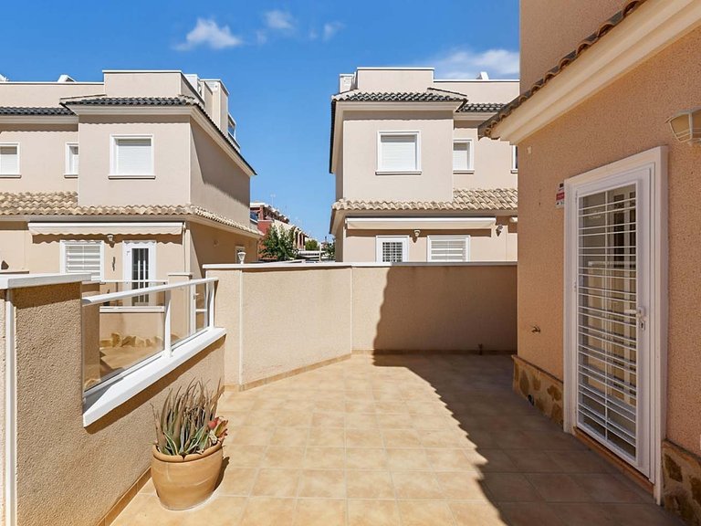 Town House for Sale in Torre De La Horadada, Alicante 13
