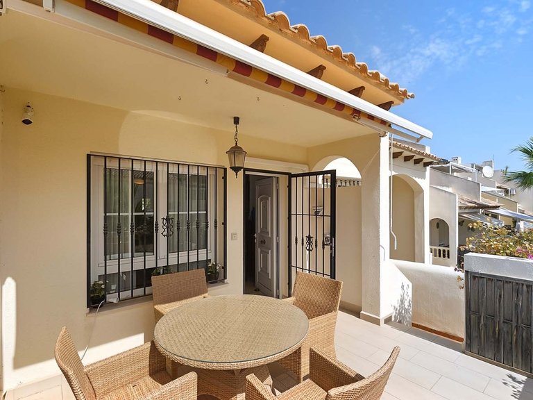 Villa for Sale in Las Ramblas, Alicante 49