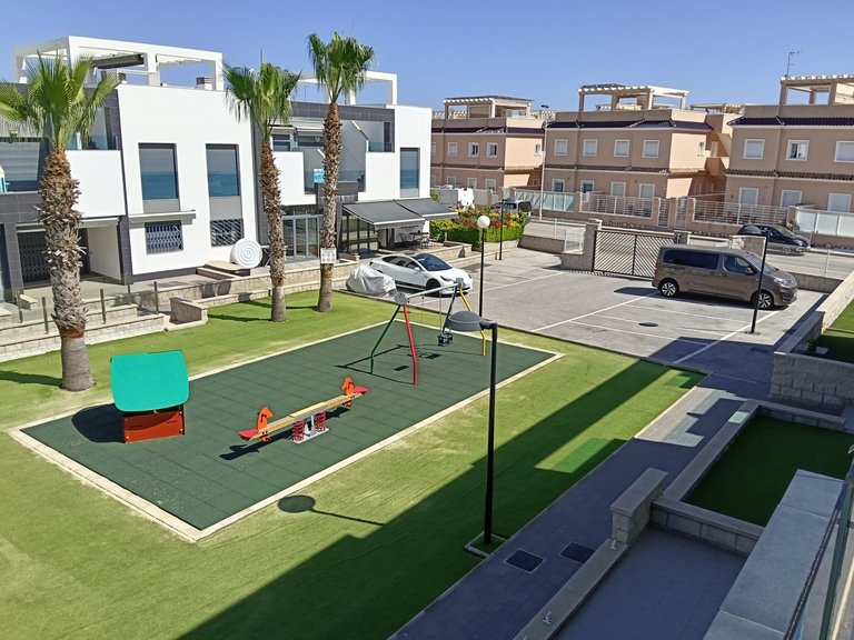 Apartment for Sale in Punta Prima, Alicante 2