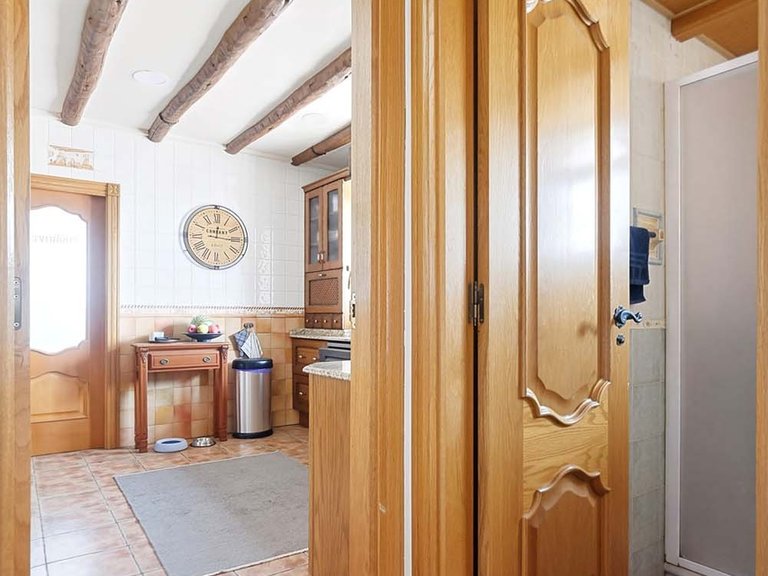 Villa for Sale in Bigastro, Alicante 8