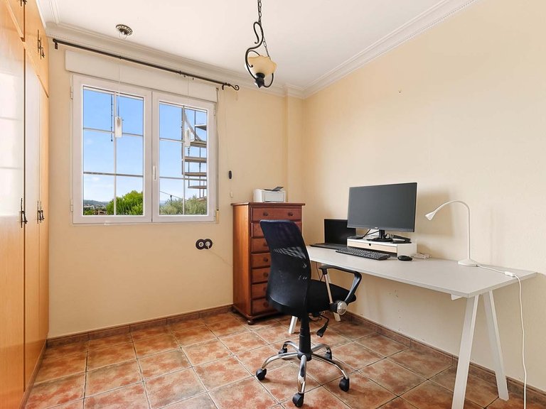 Villa for Sale in Bigastro, Alicante 27