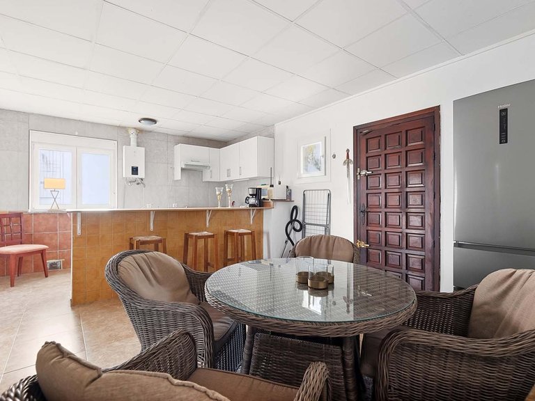 Villa for Sale in Bigastro, Alicante 38