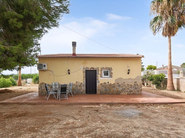 Villa for Sale in Bigastro, Alicante 36