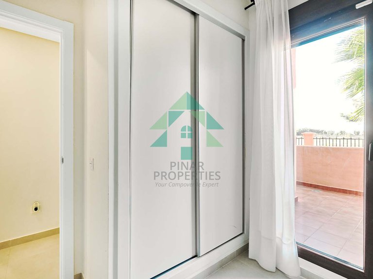 Apartment for Sale in Los Alcazares, Alicante 23