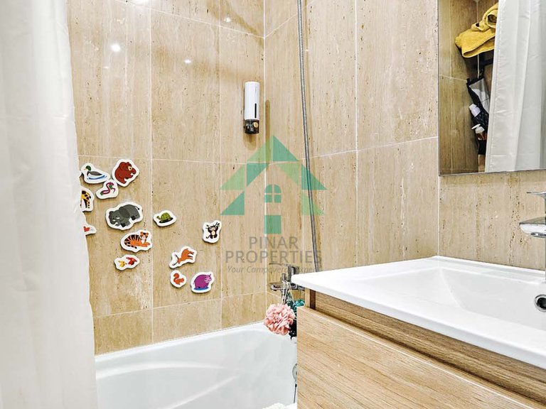 Apartment for Sale in Los Alcazares, Alicante 32