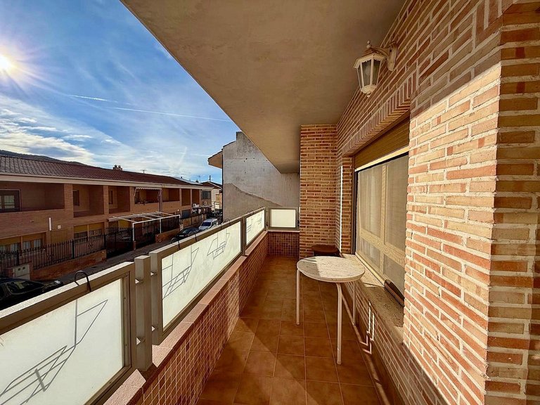 Town House for Sale in Pinoso, Alicante 3
