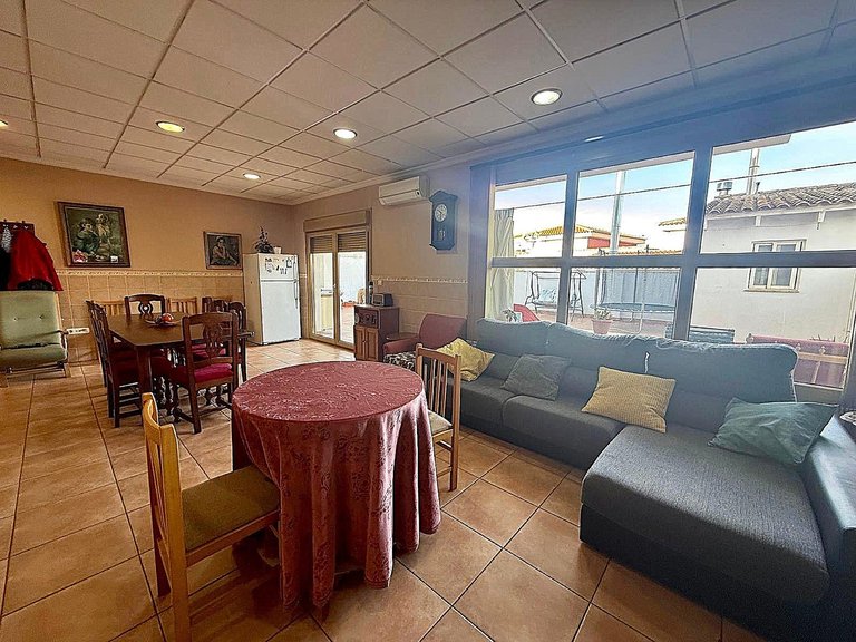 Town House for Sale in Pinoso, Alicante 12