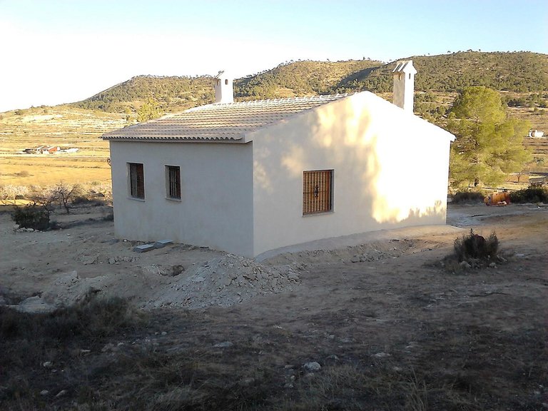 Country House for Sale in Pinoso, Alicante 1