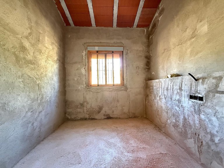 Country House for Sale in Pinoso, Alicante 18