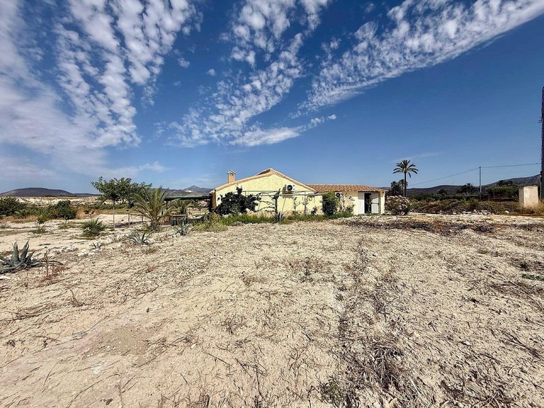Villa for Sale in Abanilla, Murcia 3