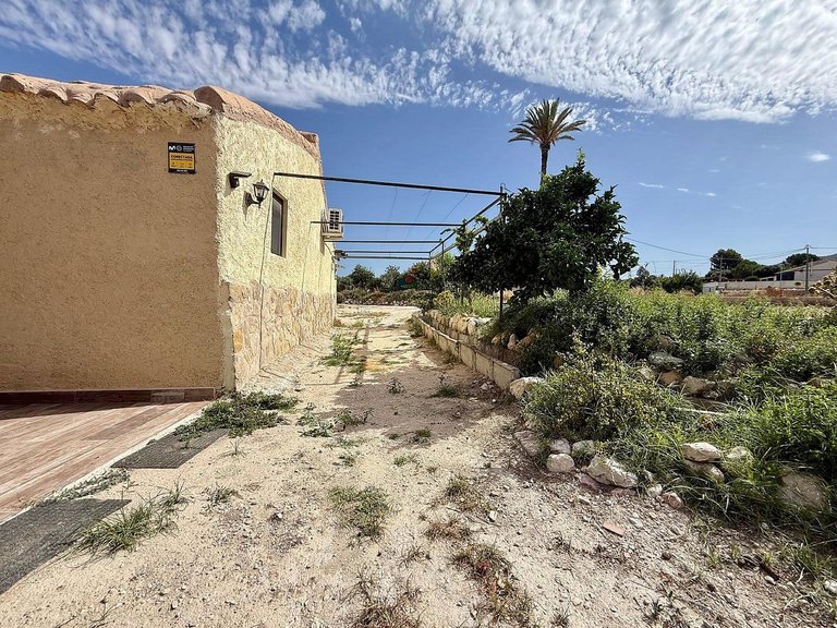 Villa for Sale in Abanilla, Murcia 4