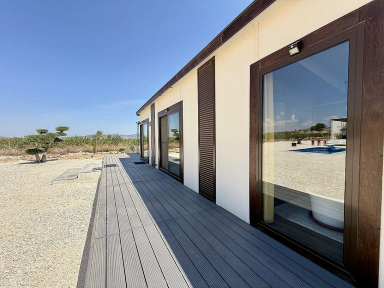 Villa for Sale in Pinoso, Alicante 49