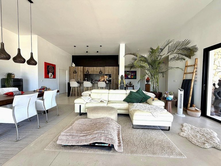 Villa for Sale in Pinoso, Alicante 14