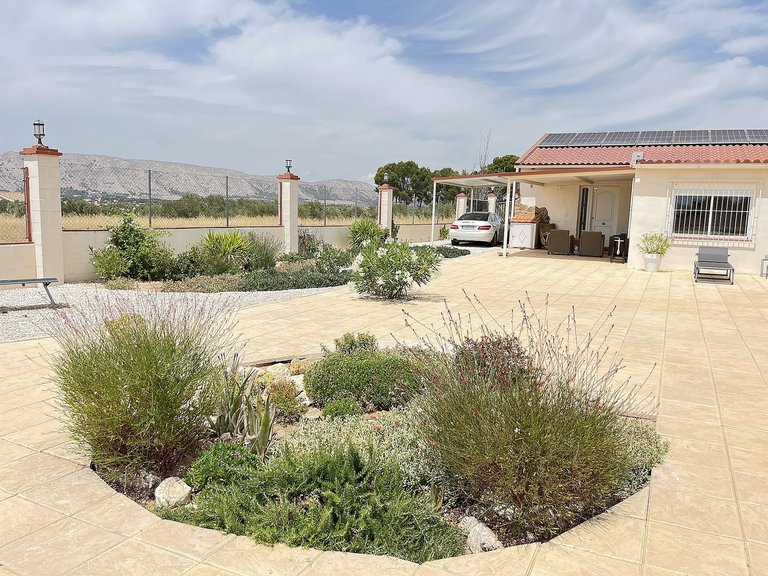 Country House for Sale in Villena, Alicante 34