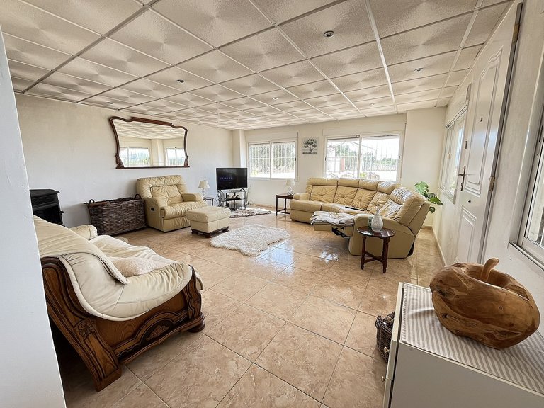 Country House for Sale in Villena, Alicante 4