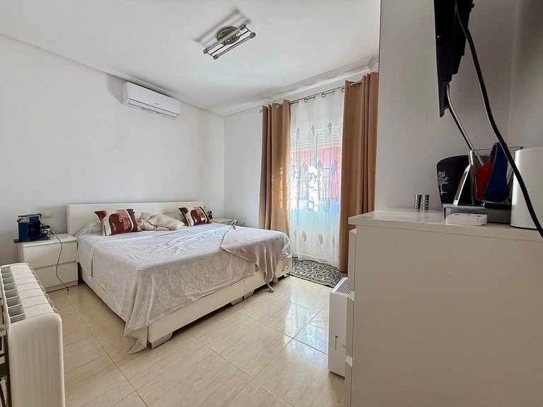 Villa for Sale in Lel, Alicante 24