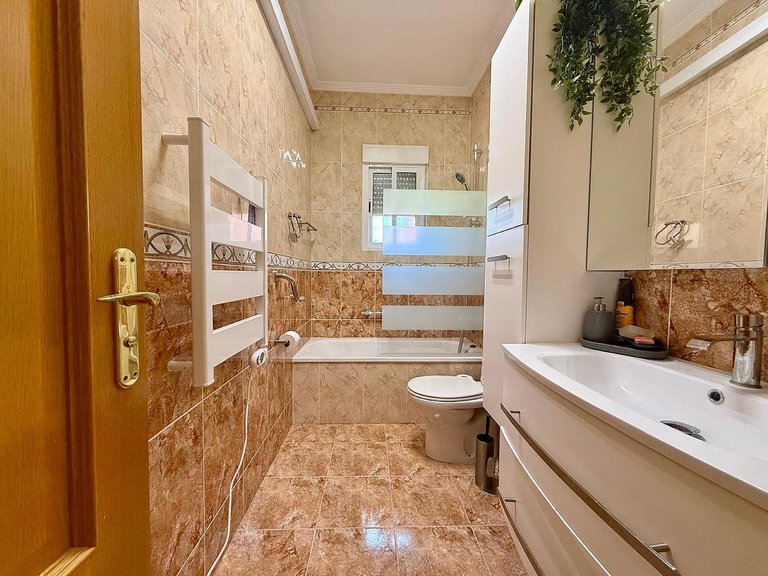 Villa for Sale in Lel, Alicante 30