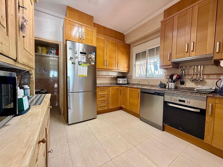 Villa for Sale in Lel, Alicante 19