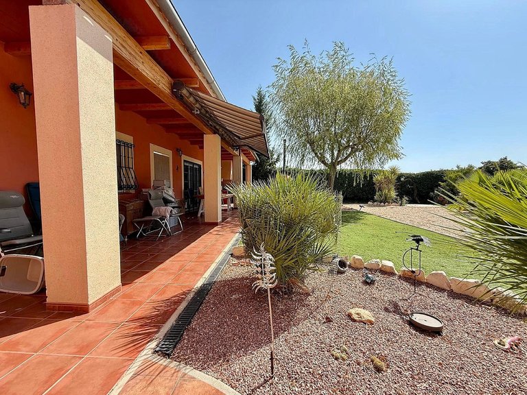 Villa for Sale in Lel, Alicante 5