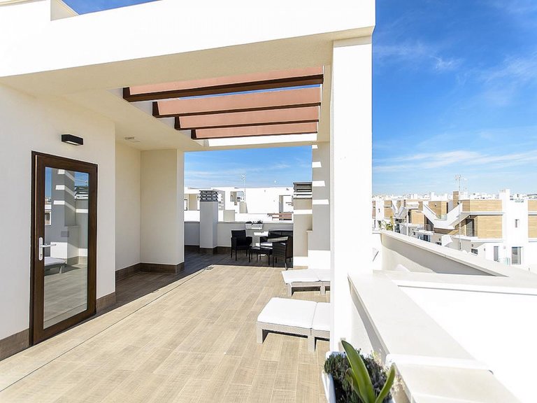 Villa for Sale in Los Montesinos, Alicante 24