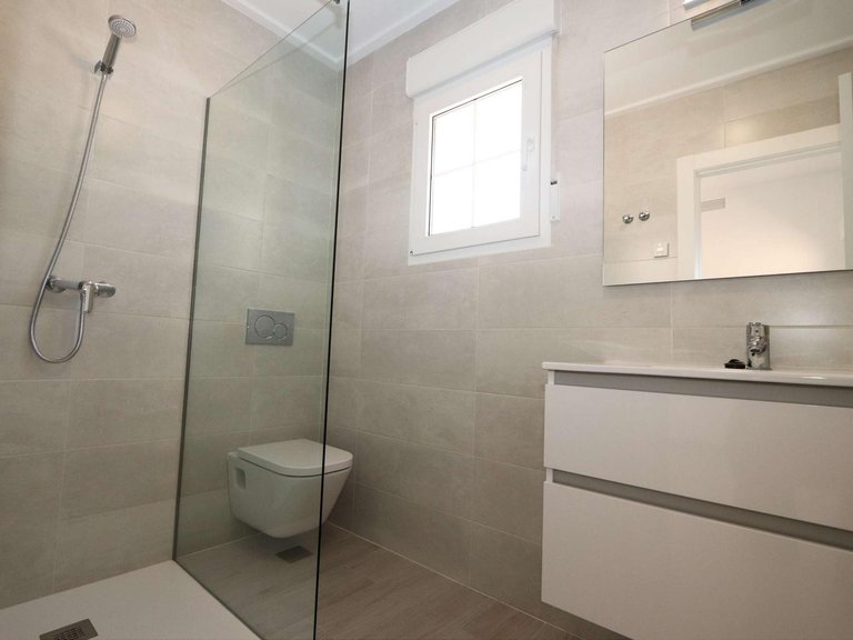Villa for Sale in Inland Sax, Alicante 31