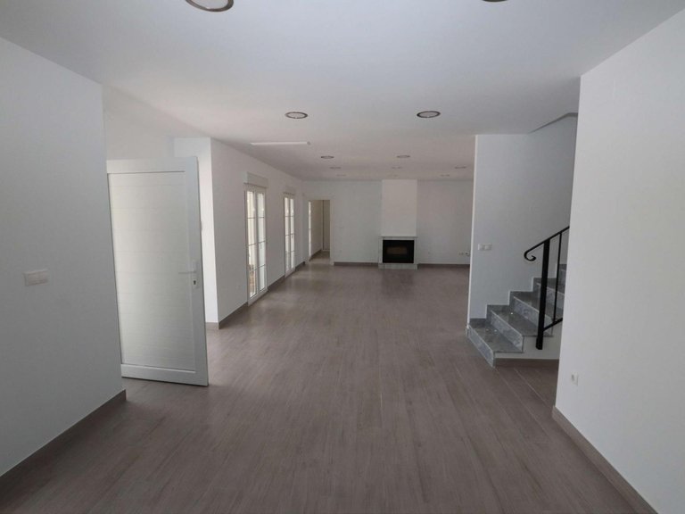 Villa for Sale in Inland Sax, Alicante 14