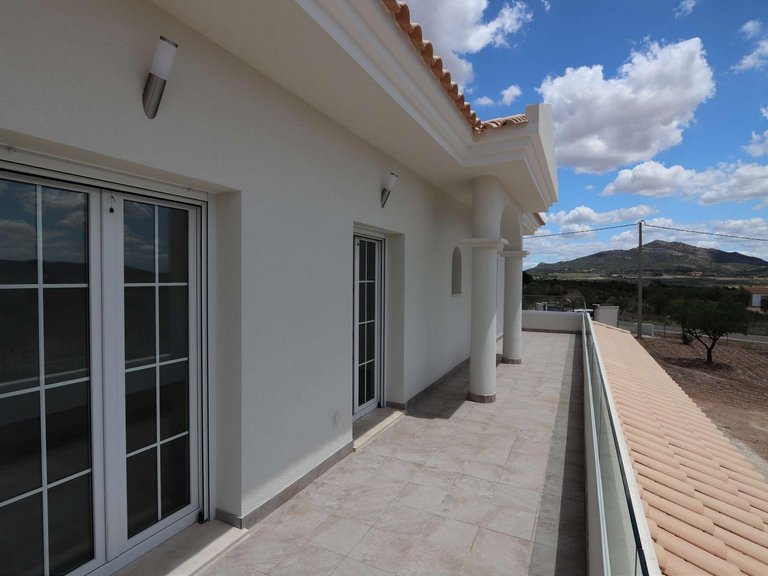 Villa for Sale in Inland Sax, Alicante 5