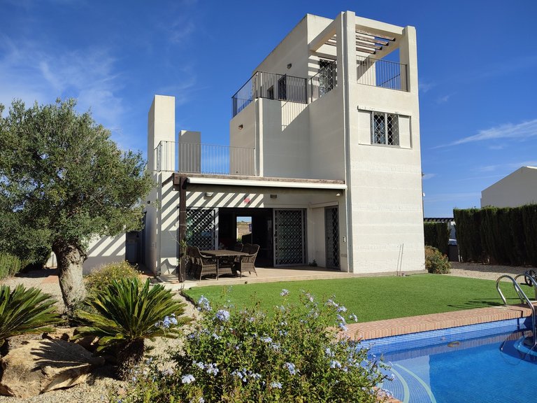 Villa for Sale in Inland Peraleja Golf, Murcia 1